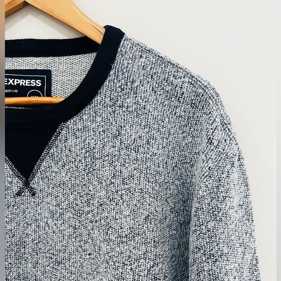 Express Men’s Blue Crew Neck Sweatshirt Size M - Picture 4 of 10